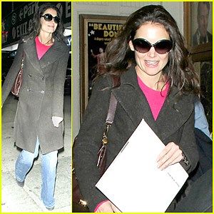 Katie Holmes: ‘Project Runway: All Stars’ Clip – Watch Now!