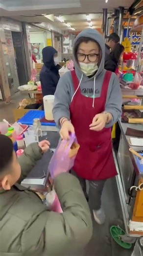 整條街只有這攤🔥雞蛋仔排隊關鍵｜擺攤商機