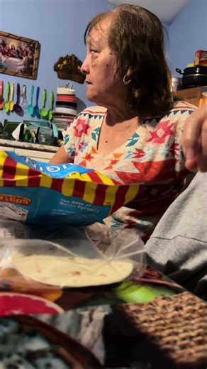 My grandparents are so use to my crazy laughing and clapping 😂 #fypシ# funnyjoke#grandparents