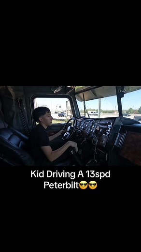 Kid Driving a 13spd Peterbilt - Turbo Sounds & Detroit Diesel Action