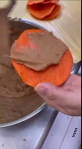 353K views · 6.9K reactions | Las famosas Tostadas de la Azteca ❤️ Atender de mal humor también va incluido  | La Panza es Primero | Facebook