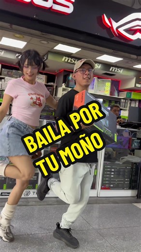 Baila por tu moño!! La 5070ti GIGABYTE de 16GB a S/4200 🔥🔥mostrando este video @lala.cosplayer @Jim #phonk #humor #viral #comedia #dance