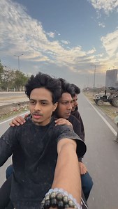 Party 🎉 . . #funnyvideos #lilrobotboy #viral #reels #comedy #foryou #trending #instadaily | robotboy014