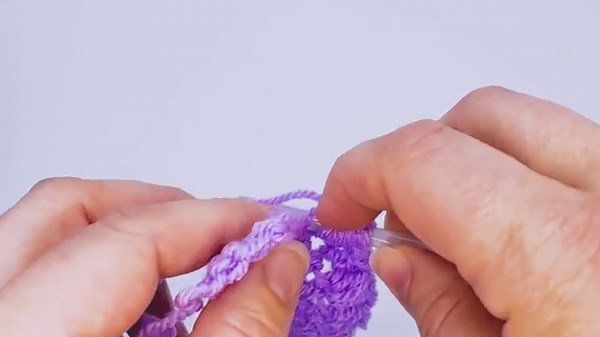 How to Crochet a Puff Stitch Crochet Tutorial