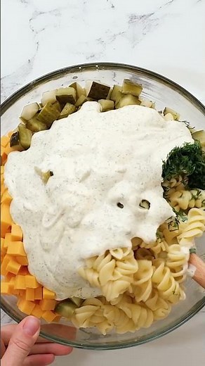 🥒 The Creamiest Dill Pickle Pasta Salad You'll Ever Make!