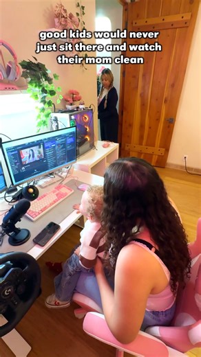 Ameerah Navalua on Instagram: "don't be the kid who just watches their mom do everything. she deserves some help. @arespaghentnavalua @jeddahnavalua #navaluas #navaluafamallovertheworld #navalua #babyares #justameerah #jeddahnavalua #foryou #fyp #toddlermoments #familytok #babyvibes #kidscomicmoments #viralkids #familyfun"