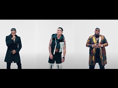 Lenny Tavárez, Zion & Lennox - Me Enamora (Official Video)