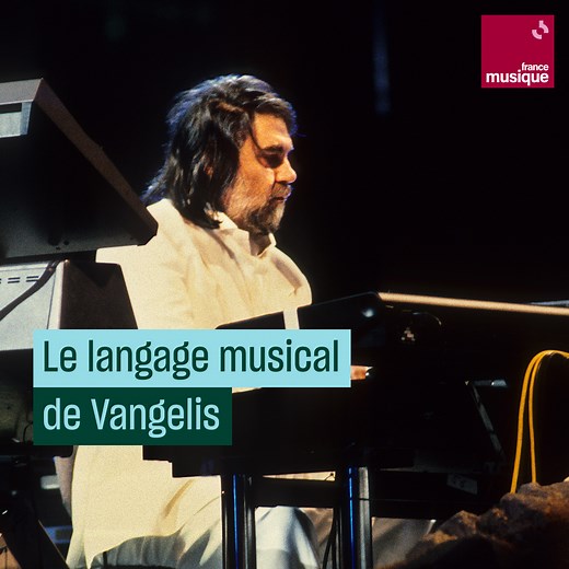 "On peut faire de la musique, des sons, avec n’importe quoi. Chaque objet a sa propre vibration." Vangelis, célèbre compositeur de bandes originales de films, entre autres, avait cette capacité à improviser sur toutes les musiques. | France Musique