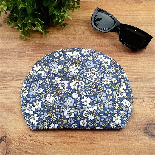 77K views · 559 reactions | So Cool  The Easiest and Fastest way to sew glasses pouch | DIY Vakti | Facebook