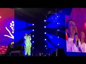 k.d. lang Hallelujah - Fire Fight Australia Concert ANZ Stadium Sydney Olympic Park N.S.W 16/2/20
