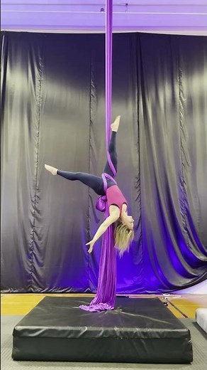 Bomb Drop in a Knot Beginner Aerial Silks Tutorial #aerialsilks