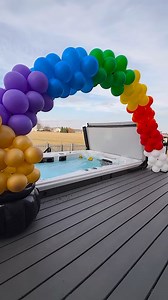 Happy St. Patrick’s Day! Our lucky charm is the magically fun H2X Challenger 15D 🍀🌈 How are you celebrating the holiday? Tell us in the comments! 👇🏼 #MasterSpas #swimspa #hottub #stpatricksday #backyardoasis #backyardgoals #wellness #hydrotherapy #familytime | MasterSpas