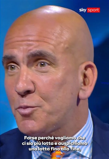 𝐍𝐨𝐯𝐞 𝐩𝐮𝐧𝐭𝐢 𝐝𝐢 𝐯𝐚𝐧𝐭𝐚𝐠𝐠𝐢𝐨 𝐚 𝐬𝐞𝐢 𝐠𝐢𝐨𝐫𝐧𝐚𝐭𝐞 𝐝𝐚𝐥𝐥𝐚 𝐟𝐢𝐧𝐞 𝐝𝐞𝐥 𝐜𝐚𝐦𝐩𝐢𝐨𝐧𝐚𝐭𝐨, 𝐜𝐨𝐧 𝐥𝐚 𝐯𝐢𝐭𝐭𝐨𝐫𝐢𝐚 𝐜𝐨𝐧𝐭𝐫𝐨 𝐢𝐥 𝐂𝐨𝐦𝐨 𝐥'𝐈𝐧𝐭𝐞𝐫 𝐡𝐚 𝐢𝐩𝐨𝐭𝐞𝐜𝐚𝐭𝐨 𝐥𝐨 𝐒𝐜𝐮𝐝𝐞𝐭𝐭𝐨? Il pensiero di Paolo Di Canio a Sky Calcio Club 🗣️🏆 🏟️ #ComoInter 3-4 #SkySport #SkySerieA #SerieA #Inter