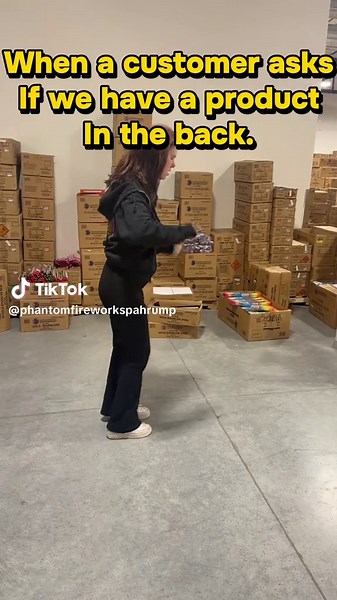 What were you really doing? #phantomfireworks #pahrumpnevada #pahrumpphantomphamily #customerserviceproblems #work