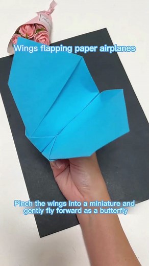 Wings flaping paper airplanes.Origami airplan#origami #madehand #handmade #manual #HPRadicalReuse