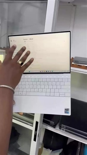 3,500ghc call me 0552071854 * DELL XPS 13 Plus 9320 * 14th Gen * i7 * 32gig Ram: LPDDR5, 6000 MT/s * 1TB M.2, PCle NVMe, SSD * ⁠12 Cores * ⁠16 Logical processors * Intel® Iris® Xe Graphics * OLED 4K Display * Smart touchscreen * Face recognition ID * Fingerprint reader * Platinum keyboard light * 13.4inches * Windows 11 Pro * Original charger included *