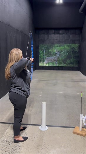 Have you tried our BIGshot Archery Simulator yet? 🎯 Train on a 14-yard range with interactive game scenarios, virtual game, true vitals, and league scoring. Click the simulator reservation link in our bio. #Archery #ArcheryLife #Bowhunting #ArcheryTraining #BIGshotArchery #IndoorArchery #GUNTRY
