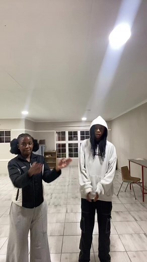 Lights off #tiktoksouthafrica #dancechallenge #lightsoff#foryou
