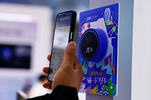 India in talks about allowing Alipay  link to its instant payment systems, sources say