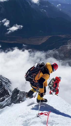 Climbing Ama Dablam in Nepal: A Mountain Adventure