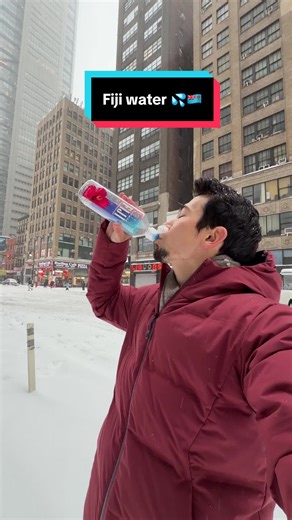 Ran out of Fiji Water, had to go to the source to refill my bottle 💦🇫🇯😁 #fiji #nyc #fun #travel #fijiwater