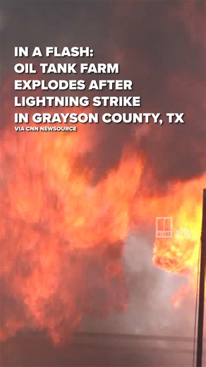 Oil tanks explode after lightning strike in Texas
