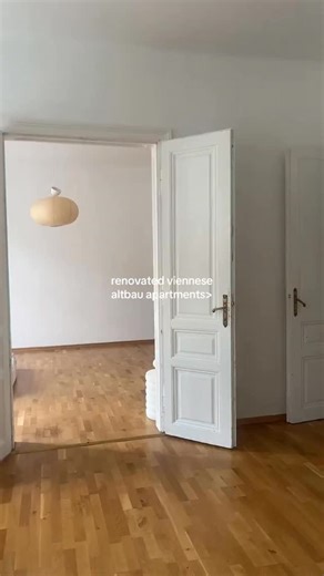 aria˚୨୧✧ on Instagram: "double doors 😍 ୨୧ #apartament #aesthetic #reelsinstagram #viral #apartmenttour"