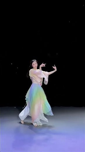 Dance Your Way to Success: Wing Chun New Year Challenge on Douyin