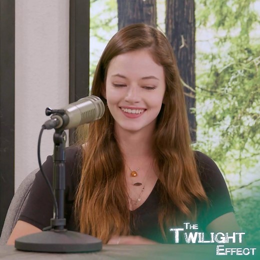 Melanie Howe on Instagram: "MACKENZIE FOY (aka THE Renesmee Cullen) joins us on The Twilight Effect to share her stories and memories on her first (and very large) set of Breaking Dawn Part 2. Her perspective at that age is such a fresh energy on the show! Behind the scenes of this episode, we discussed our love for donuts, strange cookies, chips and snacks - which is 💯 up my alley. But my favorite part of meeting Mackenzie was learning about her love for animals, where she hit the nail on the