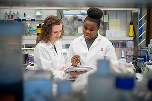 PhD in Biomedical Sciences Benefits