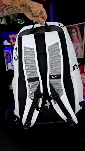 Nike Varsity Elite Golden Backpack #nike #varsity #elite ‪@nike‬