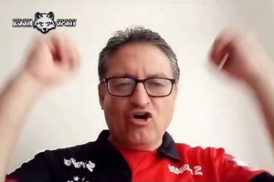 ¡CREANDO IDENTIDAD POR NUESTROS COLORES Y CONOCIENDO LA HISTORIA DE CADA UNO! ➡️ Nuestro hermano rojinegro Renzo Martín Santillana Valencia nos hace llegar su vídeo contandonos del cómo nació su amor por el FBC Melgar, ¿Y, tú? No esperes más y cuentanos tu testimonio para que más personas se animen y empecemos a conectar con toda la comunidad rojinegra. #ComoNacióTuAmorPorElFBCMelgar #RojinegroSoy #MelgaricemosArequipa | Zoom Sport Perú