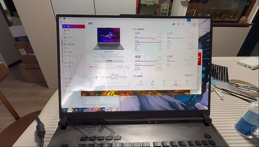 狠人WD-40直喷枪神7p屏幕和键盘以及散热模组，机况惨不忍睹。更换全新miniled屏幕以及机身主板清洁。