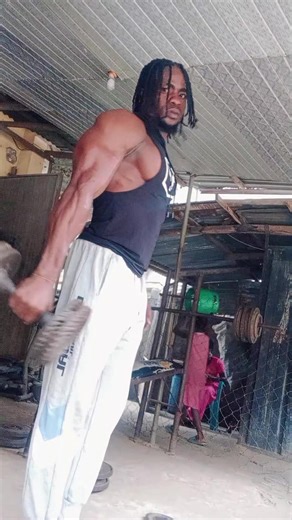 coach dav (@coachdav0708)’s videos with original sound - Humble lion🌴