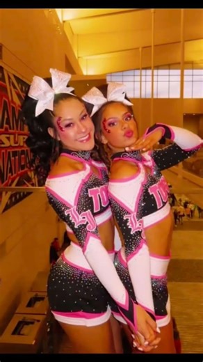 Cheer poses #cheer #fypシ゚viral#cheerleading#seniorelite#worldcup#performancecheer#cheerleadingworlds