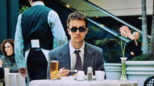 23 Movie Mistakes That Seem So Obvious Now