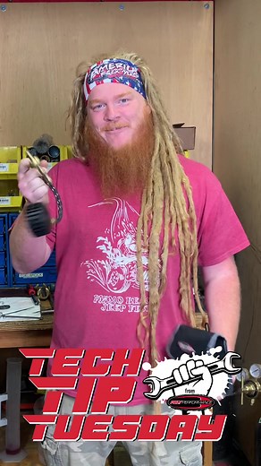 Happy #TechTipTuesday! ⚒️ This week we are talking about tire deflators! Why do you need one when you’ve got keys? Well… Using a deflator tool is faster, more precise, and easier than just about any other common method to deflate tires. 🔴 A tire deflator ensures you get the exact pressure needed for whatever terrain you are on. Our deflator is graduated to the single PSI for ultimate accuracy. 🔴 Tire deflators capture the valve core, making it easy to deflate quickly and ensuring the core does