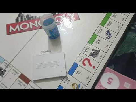 How to play Monopoly game