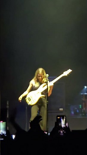 Brandon Boyd: "Good job, Nicole" - Incubus Live in Manila 2024 #IncubusAsiaTour2024 [4K] | trina.ph
