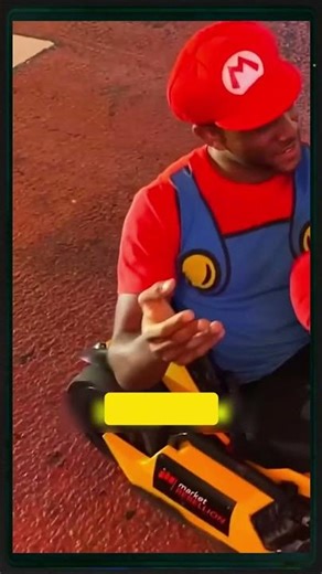 Guy DRESSES as MARIO and TROLLS the NYPD — They Weren’t Amused! #FunnyPranks #MarioCostume