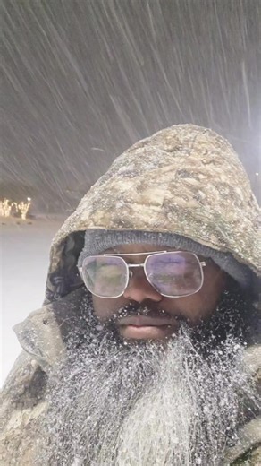 When Jim Cantore shows up in your area about the weather you know its bout to go down smh. Why is the harbinger of hurricanes in NC in January! Why?! | Chubbybeardbandit NC