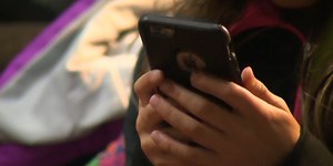 How internet addiction affects your child’s brain