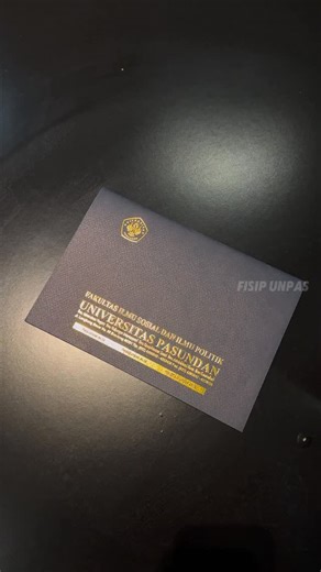 FISIP UNPAS (Official) on Instagram: "Daftar sekarang dan dapatkan potongan menarik hingga 5jt🤩 Periode pendaftaran Early Bird 3 Desember - 20 Desember 2025 Link pendaftaran https://situ2.unpas.ac.id/spmbfront/ Informasi lebih lanjut, hubungi 0811-2296-886 (PMB FISIP UNPAS) #FISIPUnpas #UniversitasPasundan #FISIPUnpasExcellent #PenerimaanMahasiswaBaru2026 #PMBFISIPUnpas"