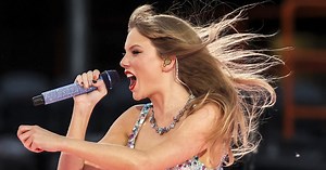 Taylor Swift accidentally swallows a bug during Eras Tour concert