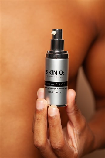 SkinO2 Australia on Instagram: "New Year, New Skin Goals ✨ Start 2026 with the daily glow-up your skin deserves. The Skin O2 Multi Vit B, A, C & E Moisturiser is your all-in-one skin multivitamin — brightening, hydrating, smoothing and strengthening with every application. 💛 Vitamin B to repair & protect 🍊 Vitamin C to boost radiance ✨ Vitamin A for refined, youthful skin 🌿 Vitamin E to calm & nourish A simple step. A smarter routine. A stronger skin barrier for the year ahead. Here’s to heal