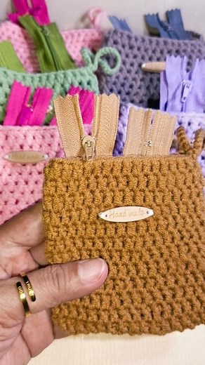 4.6K views | #crochet #crocheter #purses #crochetinspiration #crocheting #crochetlovers #crochetpurse #highlightseveryonefollowers | Sew Dreams Come True | Facebook