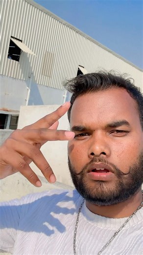 Tumhari Nazar mein Khayalon ki Duniya Basayenge Hum || #youtubeshorts #song #Alka Yagi ￼