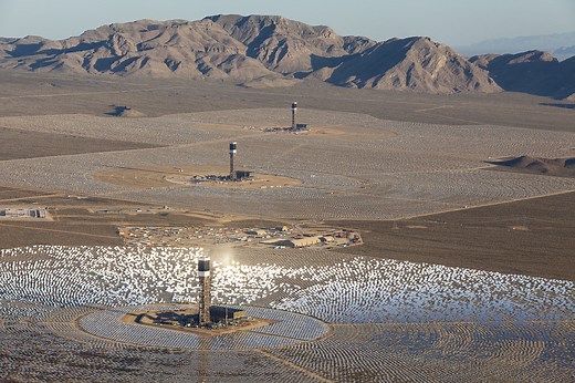 Ivanpah Solar Power Facility: una impresionante Granja Solar en medio del Desierto
