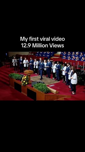 6 years ago I went viral for the second time in my life singing Kirk Franklin number one hit” Wanna Be Happy”. Today this video still sit at 12.9 million views To God be the Glory !! I’m not new this because of God I’m true to this 🙌🏾🙏🏾 . . . #fyp #fye #viral #kirkfranklin #letsgo #wantotbehappy #singer #makingmoves