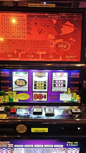 Mr. Money Bags to the Rescue! red screen slot #shorts